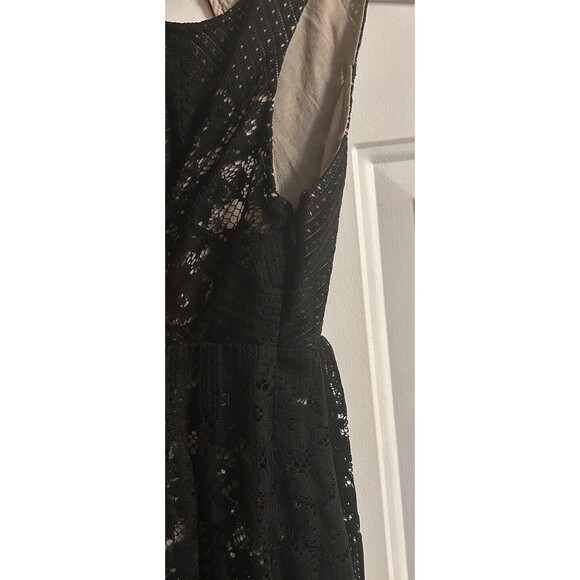 Free People Fit & Flare Black Lace Dress Cut Out Back Lined Sleeveless Size 0 - Picture 12 of 13